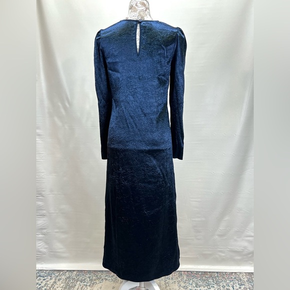 BAUM UND PFERDGARTEN Blue crinkle puff sleeve open front maxi dress size 6 - Picture 7 of 13